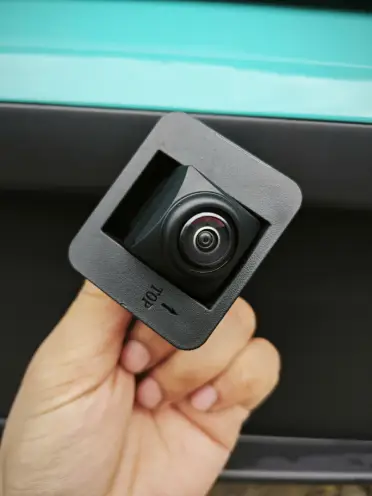 Camera lùi VF3 chống nước IP68
